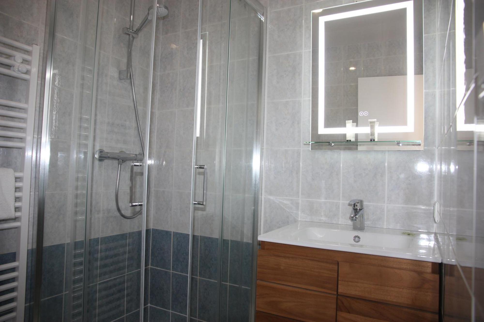 Resid'Spa Loire & Sevre - Appartement Rezé Εξωτερικό φωτογραφία